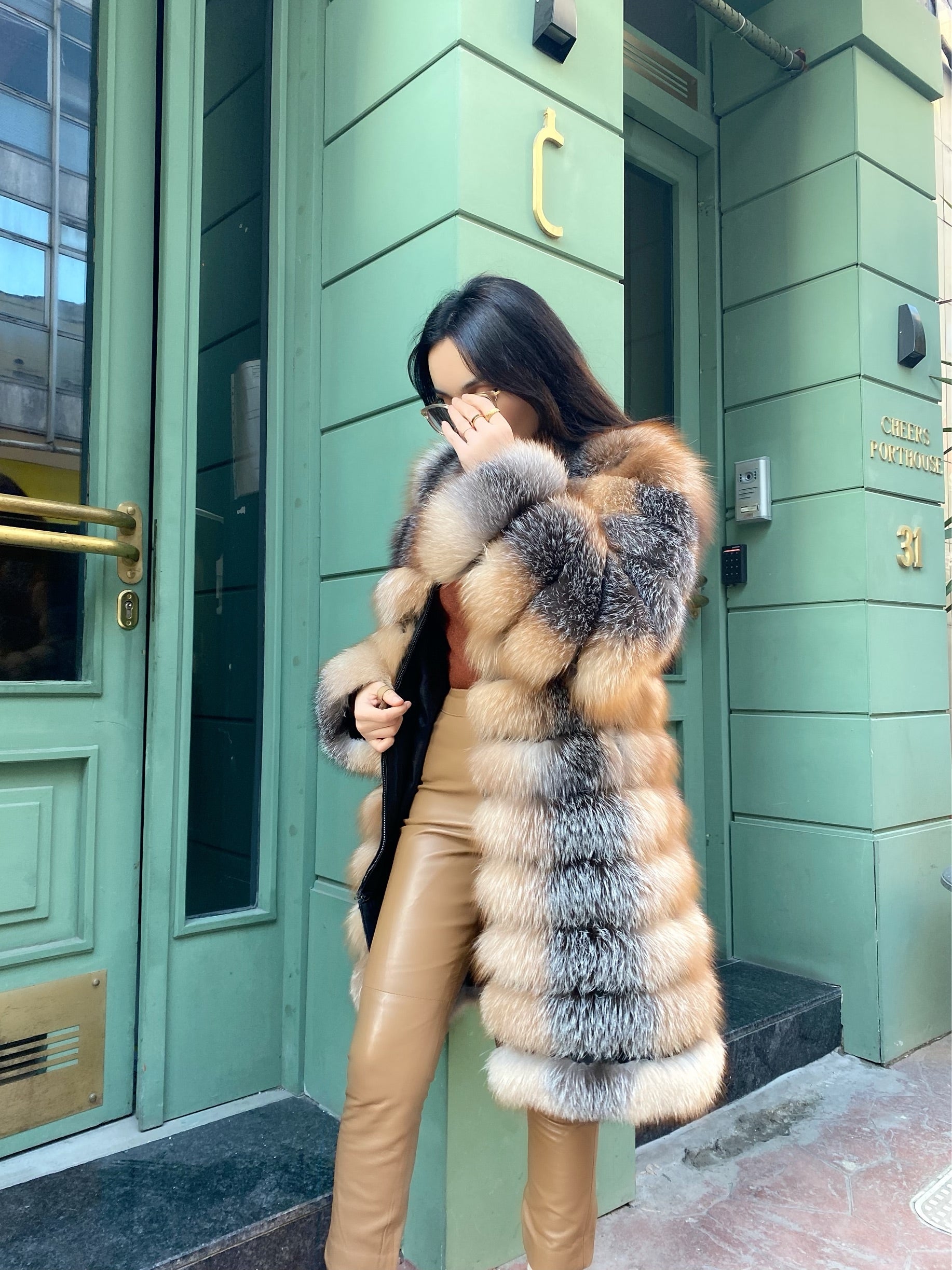 Transformer Women Natural Frost Fox Fur Jacket Short