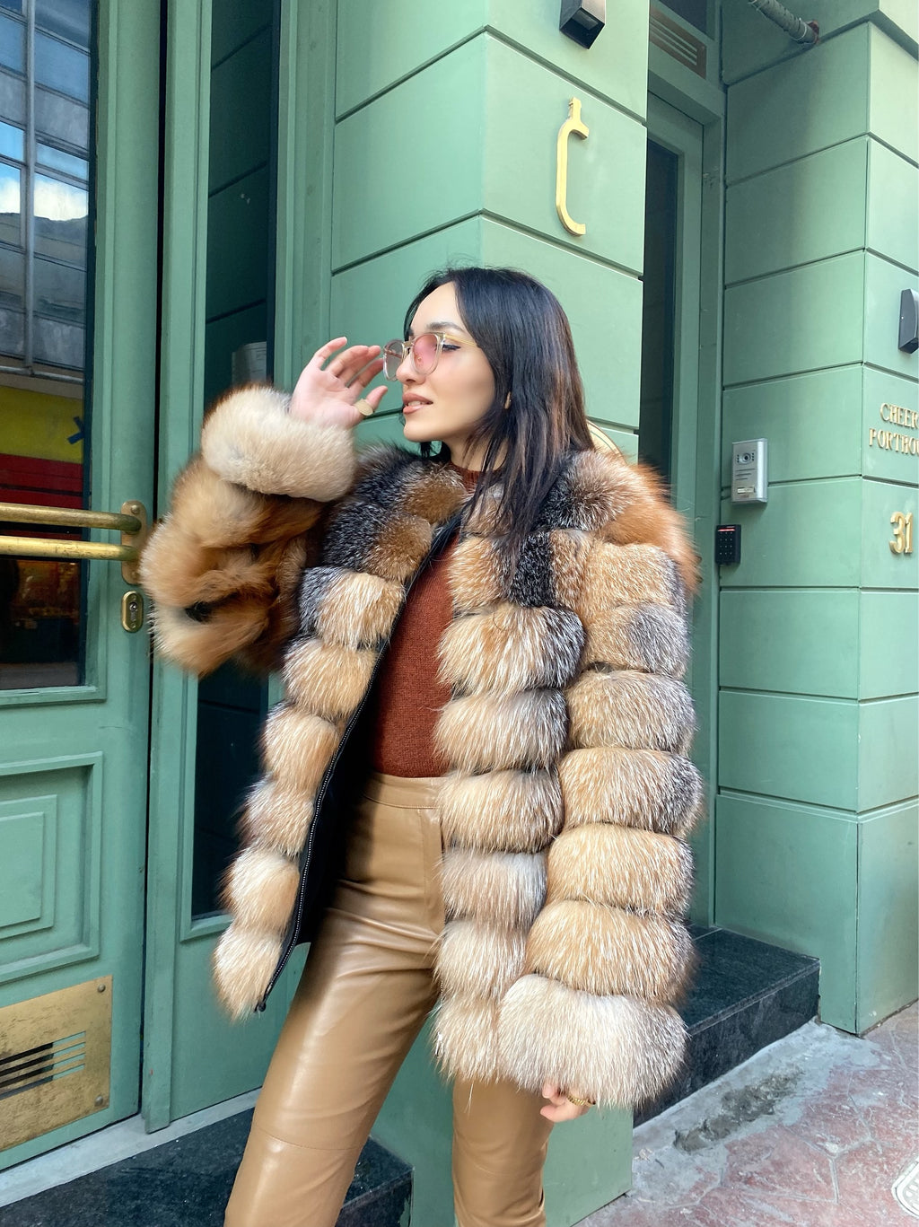 Transformer Women Natural Frost Fox Fur Jacket Short