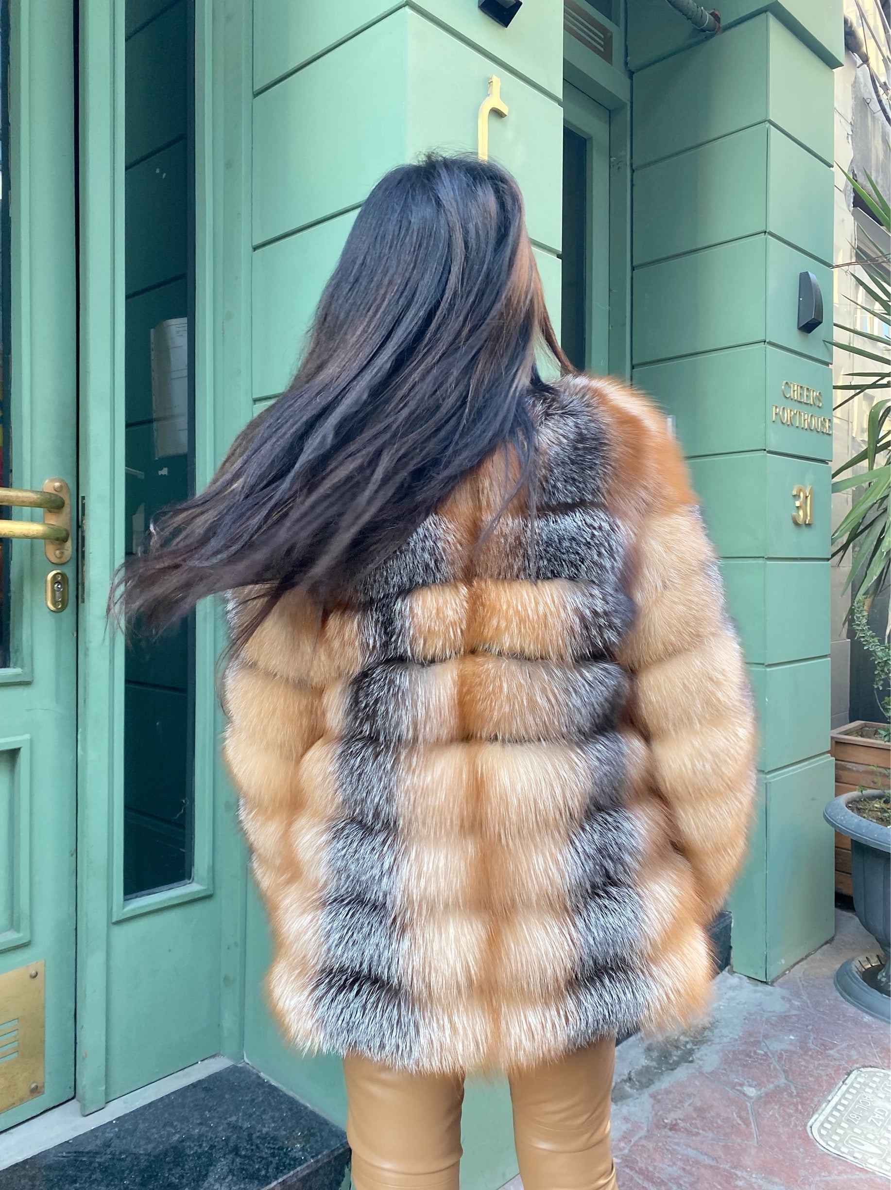 Transformer Women Natural Frost Fox Fur Jacket Short