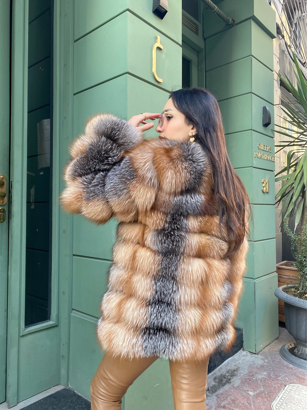 Transformer Women Natural Frost Fox Fur Jacket Short