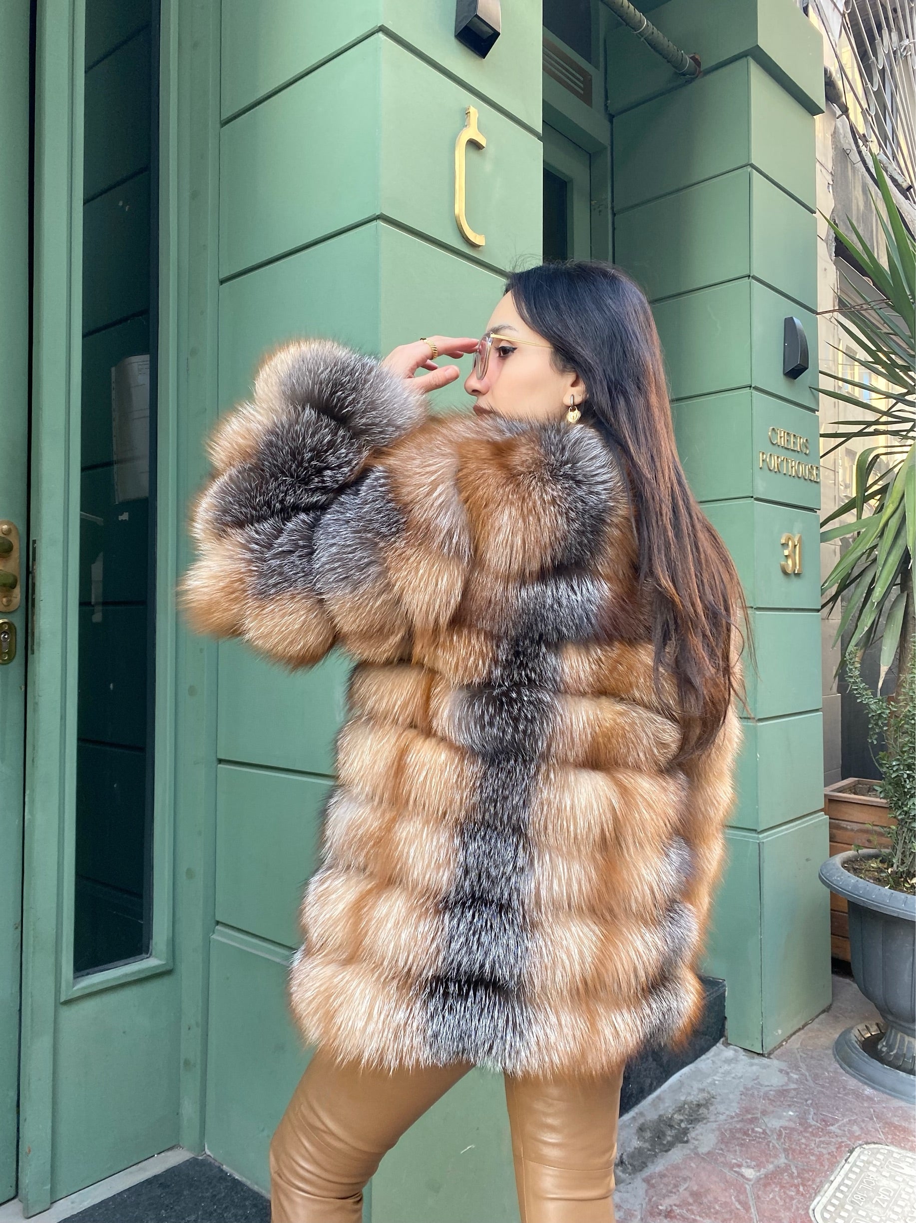 Transformer Women Natural Frost Fox Fur Jacket Short