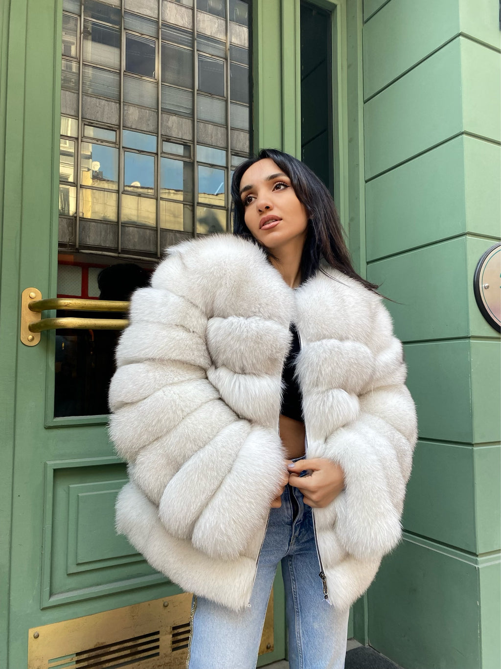 Transformer Women Natural Frost  Fox Fur Jacket Short (  White )
