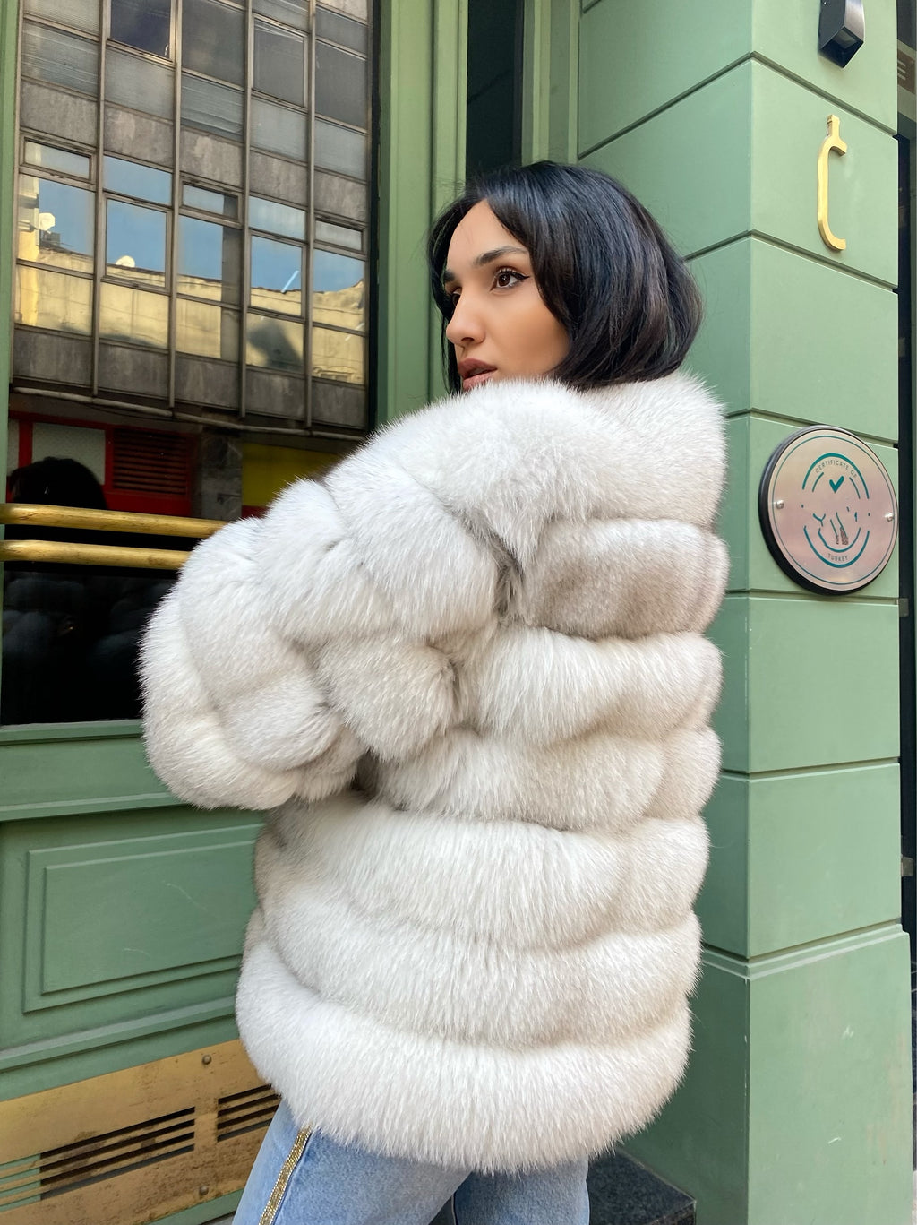 Transformer Women Natural Frost  Fox Fur Jacket Short (  White )