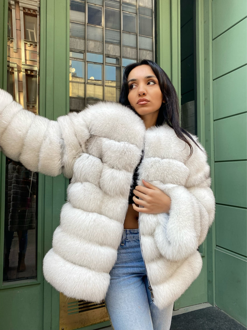 Transformer Women Natural Frost  Fox Fur Jacket Short (  White )