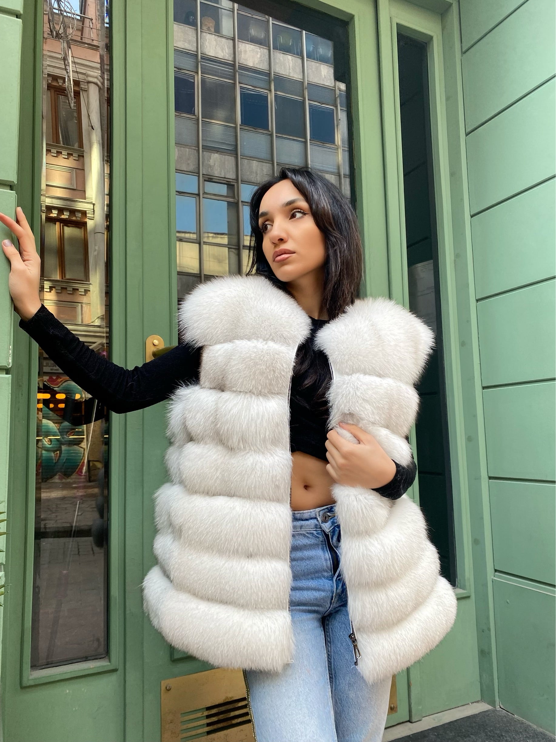 Transformer Women Natural Frost  Fox Fur Jacket Short (  White )