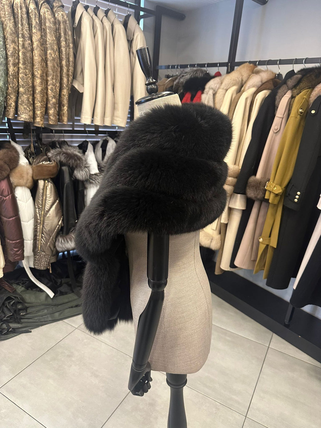 Women Fox Fur Shawl - Women's Fox Fur Cape - Women's Winter Scarf - For Special Occasion - White Fox Fur Shawl